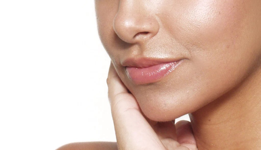 برای زیبایی پوست چه ویتامینی بخوریم ؟ ویتامین‌های حیاتی | کلینیک بلا
