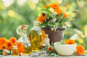 دمنوش‌های طبیعی برای زیبایی پوست
