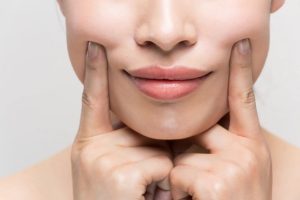 فیلر خط خنده چند روز بعد اثر می کند